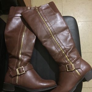 Brown High boots